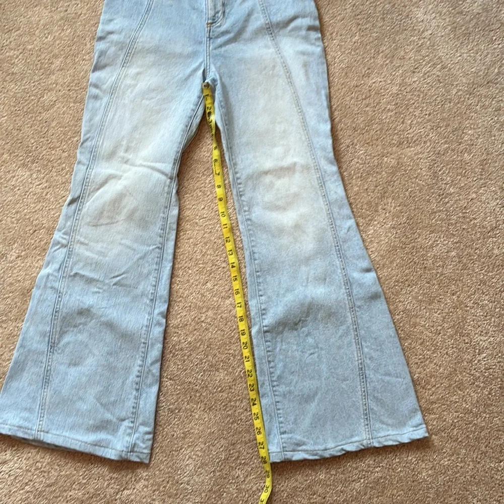 We the Free People Florence Flare High Rise light indigo Jeans size 27 - Picture 4 of 11